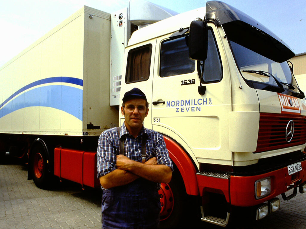 LKW der Nordmilch mit Fahrer, ca. 1990