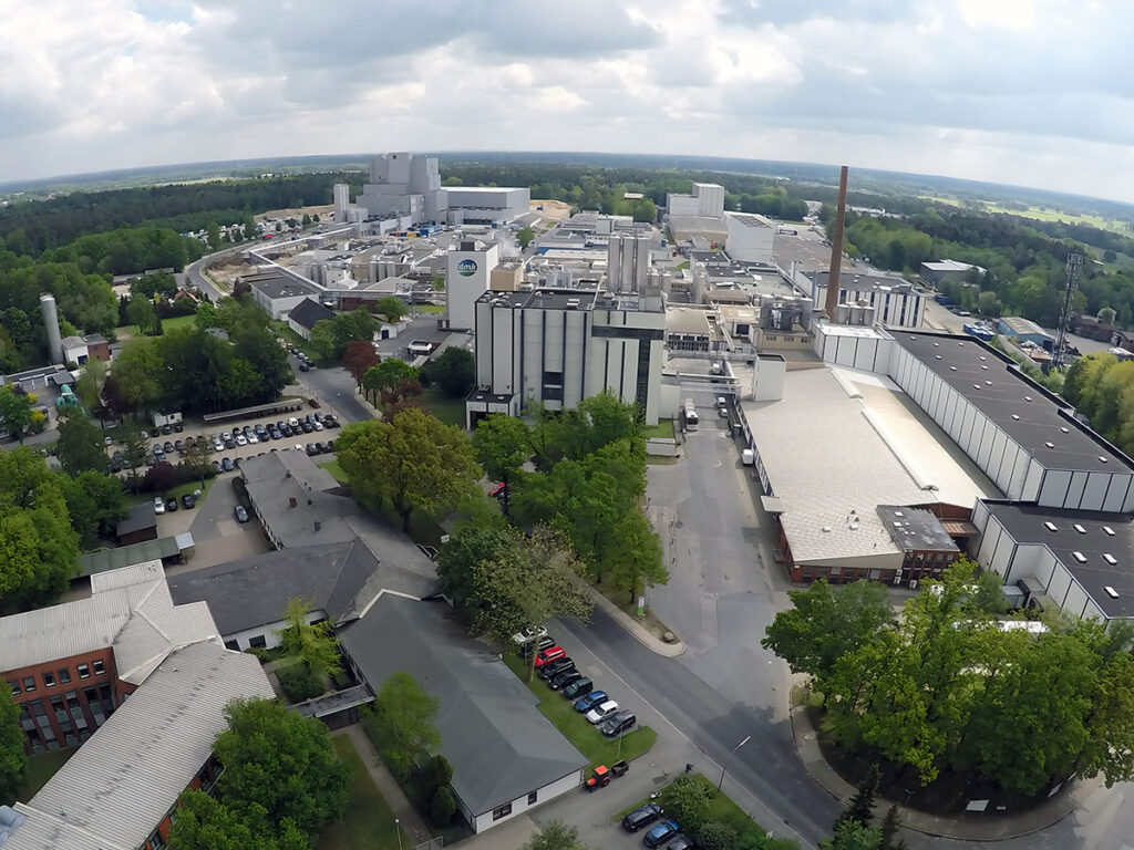 Luftaufnahme des DMK/NORMI Werks in Zeven